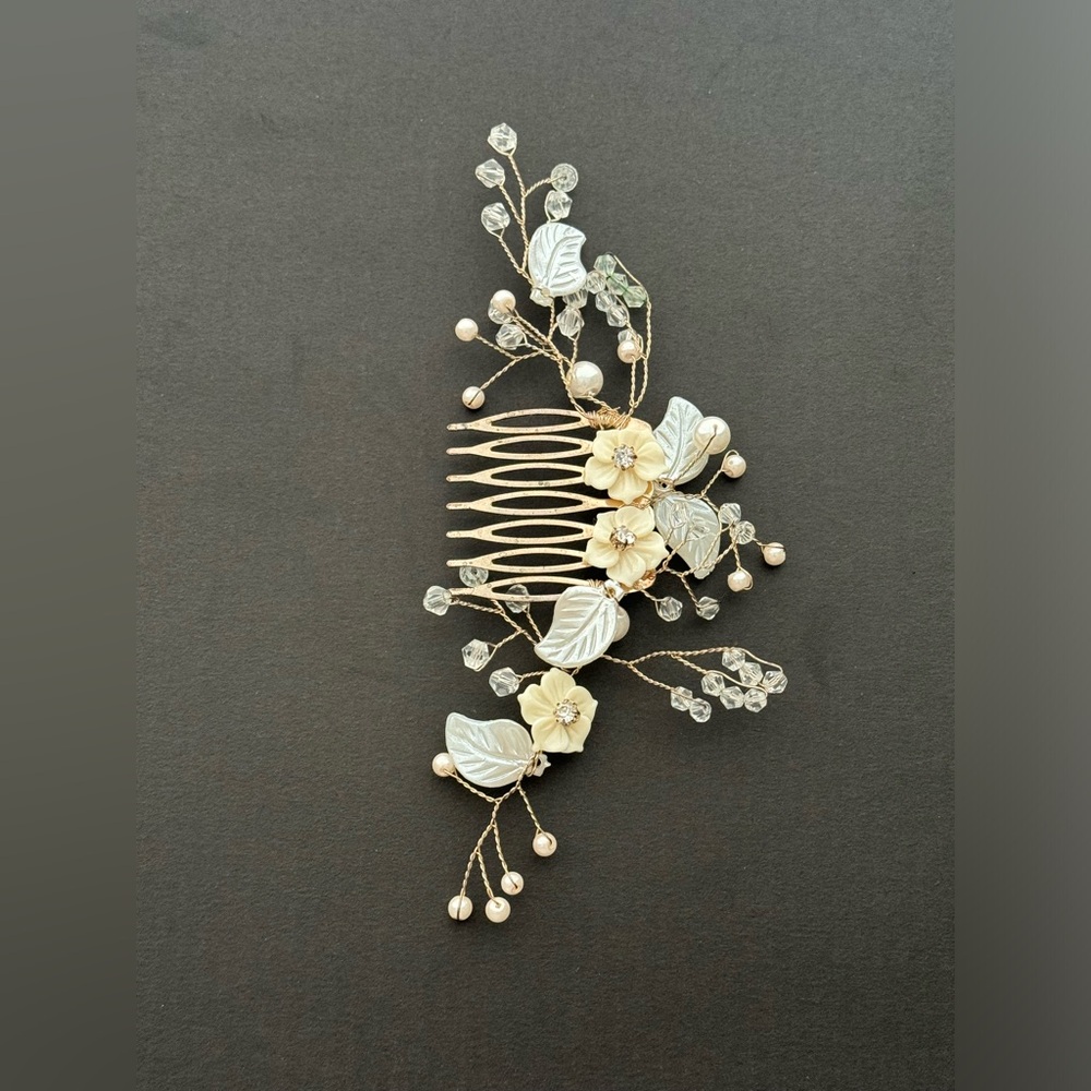 Hair accessories